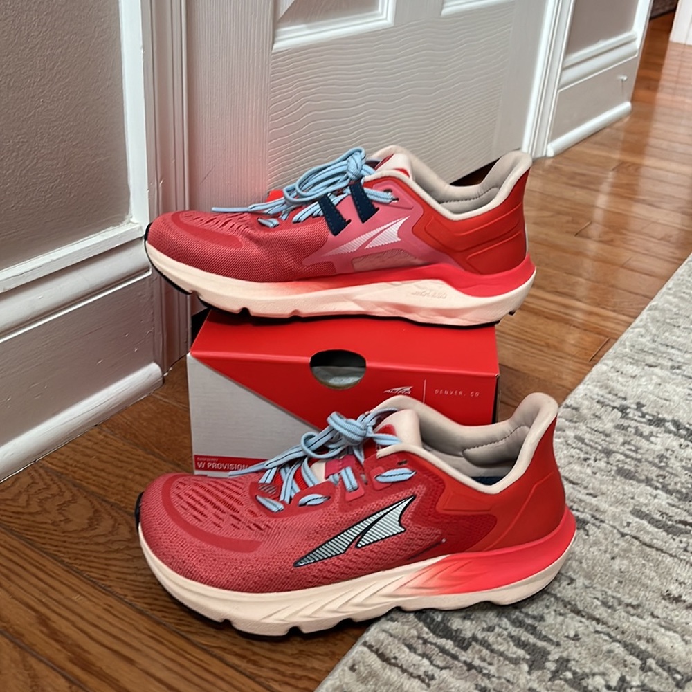 Altra Provision 6 - excellent condition